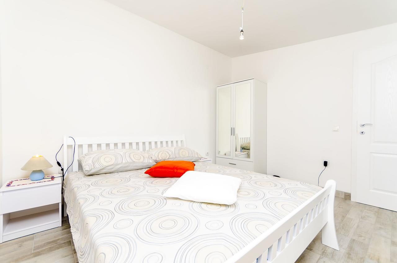 Apartments Mirko I Anda Donji Okrug  Bagian luar foto