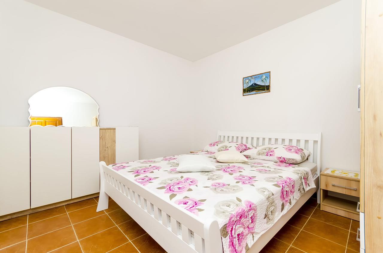 Apartments Mirko I Anda Donji Okrug  Bagian luar foto
